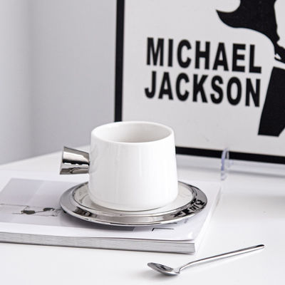 Porcelain Ceramic Coffee Cup and Saucer Set in European Modern Style for Afternoon Tea