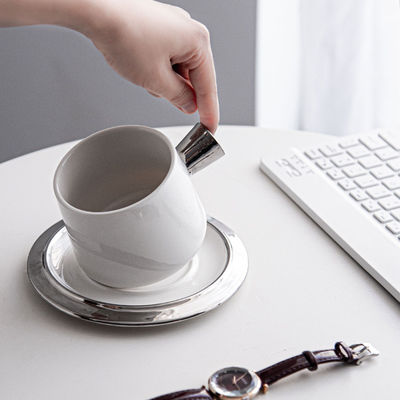 Porcelain Ceramic Coffee Cup and Saucer Set in European Modern Style for Afternoon Tea