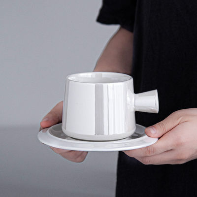 Porcelain Coffee Mug for Light Luxury Breakfast in Business Gifts Design Style