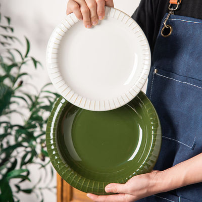 Custom Porcelain Ceramic Dinnerware Set for Home Tableware in Europe Design Style