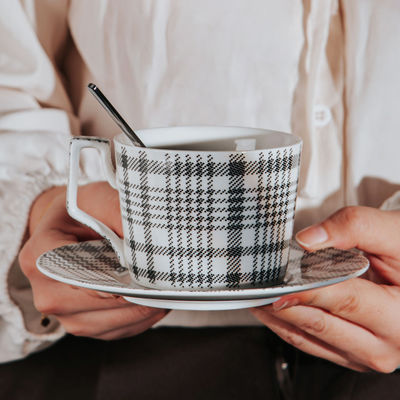 Modern 6.7 Oz Porcelain Cups Saucers With Sustainable Fabric Texture Pot And Saucer
