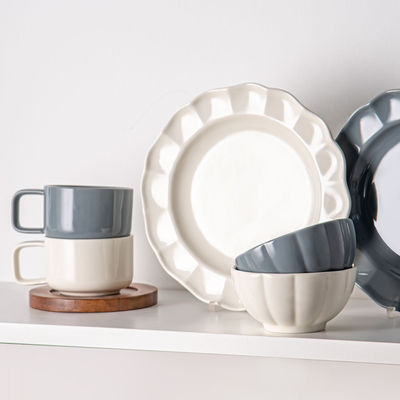Solid Color Dinnerware Set Nordic Style Ceramic Plates And Bowls With Sunflower Shape