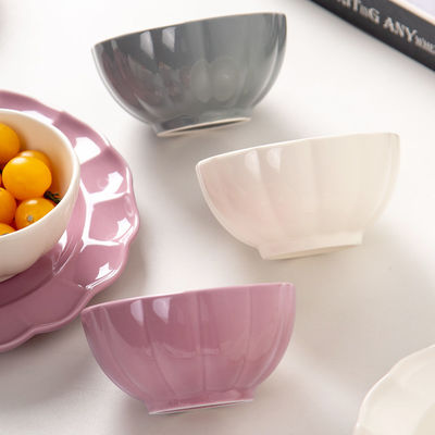 Porcelain 9 Inch Pumpkin Soup Bowl White Ceramic Salad Serving Bowl For Catering Needs