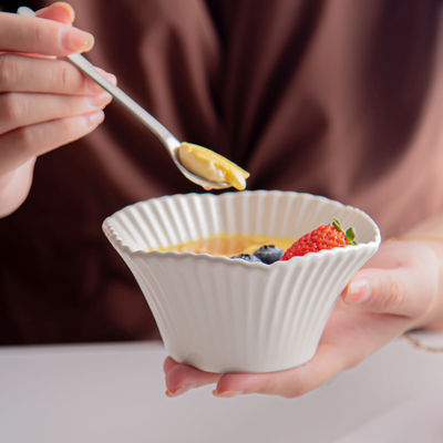 Sustainable Nordic Style Dessert Bowls Set 4.7 Inch Ceramic Porcelain Snack Bowl Cereal