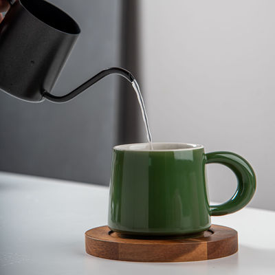 Factory Wholesale  Novelty Design 280ml Green Ceramic Coffee Mug For Home Hotel For Porcelain Cappuccino Cup