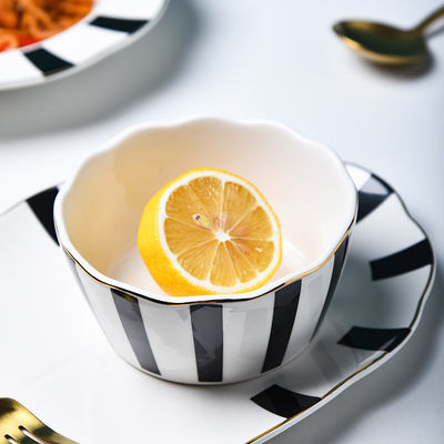 Luxury European Porcelain Dinner Set Technique Under Glazed Ceramic Dinnerware