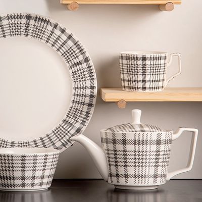 Sustainable Fabric Pattern Dinnerware Set In Modern Nordic Style For Luxury Tableware