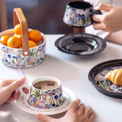 Black Ceramic Coffee Cups With Saucer And Dessert Plate Flower Design Latte Art Cups