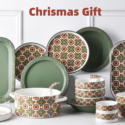 Presents Porcelain Ceramic Dinner Set For Women'S 2024 Christmas Table Set
