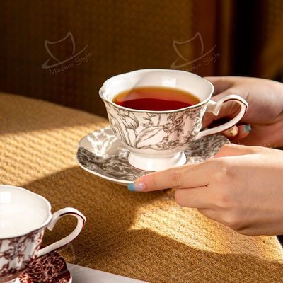 Luxury Party Elegant Red Porcelain Ceramic Coffee Cup With Saucer 6.7oz