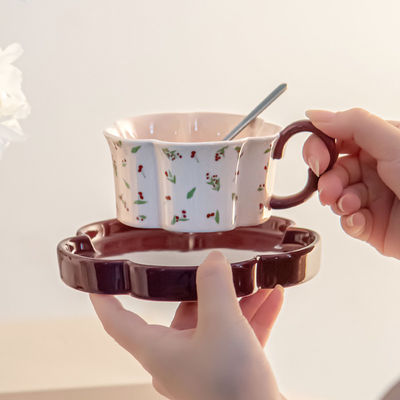 Vintage Afternoon Tea Flower Shaped Tea Cups And Saucers Cappuccino Mug Porcelain Set