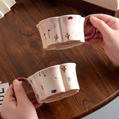210ml Volume Fresh Style Exquisite Flower Shaped Cups And Saucers For End Coffee
