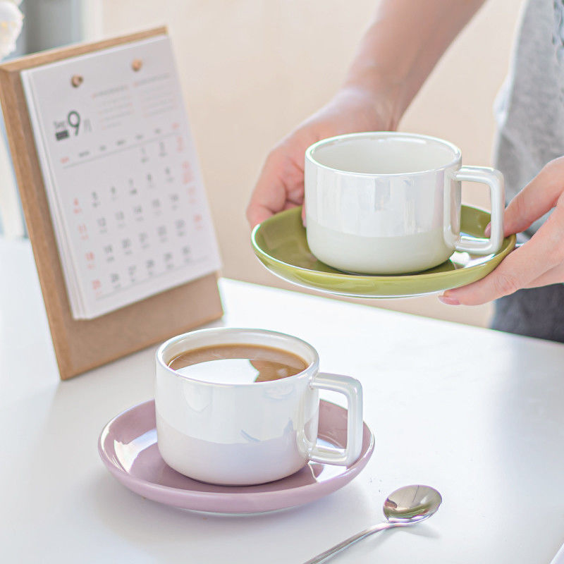 Stylish Ceramic Tea Cup And Saucer Set In Custom Solid Colors For Business Gifts