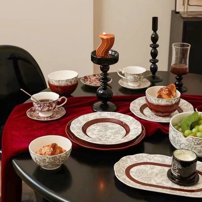 Under Glazed Ceramic Dinnerware Sets Christmas Gift Porcelain Plates For 6 Persons