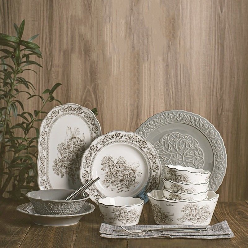 Plant Pattern Dinnerware Sets Luxury Porcelain Dinner Set For 12 People In Europe Style