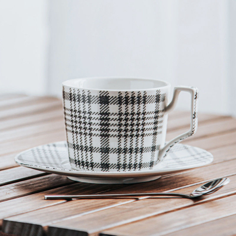 Nordic Style Ceramic Cappuccino Cup And Saucer Set 200ml / 6.7oz With Spots Decoration